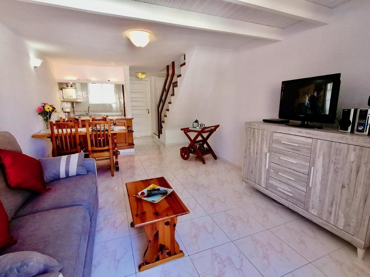 Americas Apartment